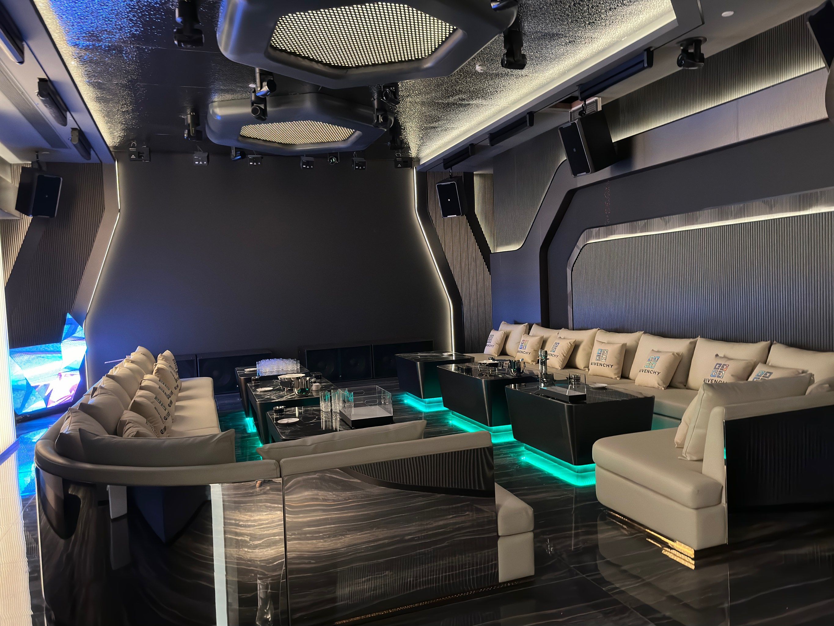 丽江商务ktv及商务ktv什么意思解析-古城区ktv预订